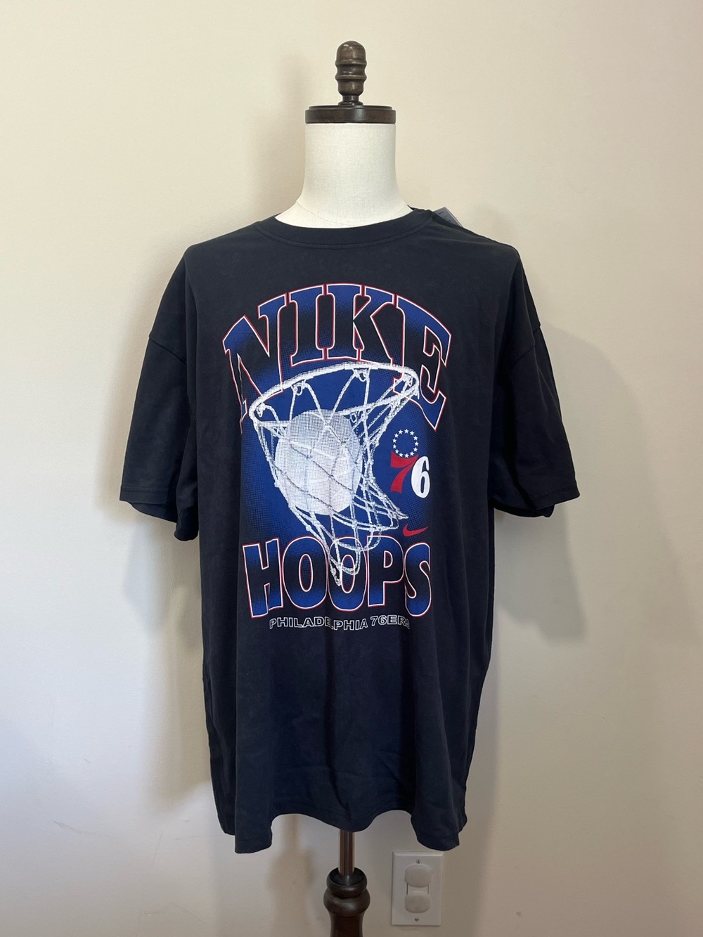 NWT Nike NBA Max90 Philadelphia 76ers Courtside Men's T-Shirt XXL Black